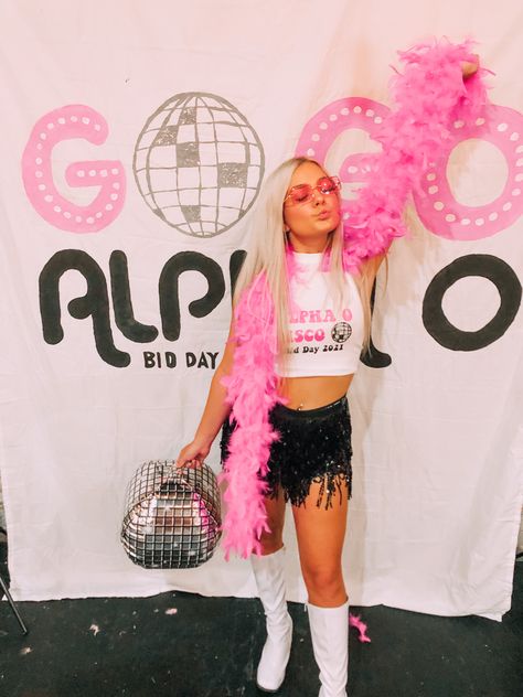 Disco Sorority Theme, Disco Bid Day Theme, Disco Bid Day, Sorority Activities, Sisterhood Ideas, Sisterhood Events, Disco Outfits, Sorority Themes, Recruitment Themes