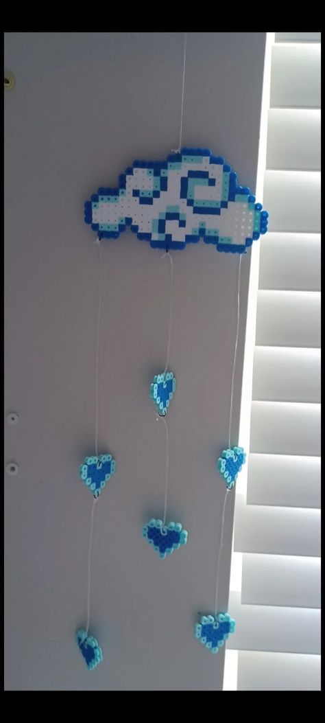 Cloud Perler Bead Patterns, Hanging Perler Beads, Hama Beads Room Decor, Perler Bead Star Patterns, Cloud Perler Beads, Perler Bead Patterns Hexagon Board, Perler Bead Patterns Aesthetic, Iron Beads Ideas Aesthetic, Perler Bead Aesthetic