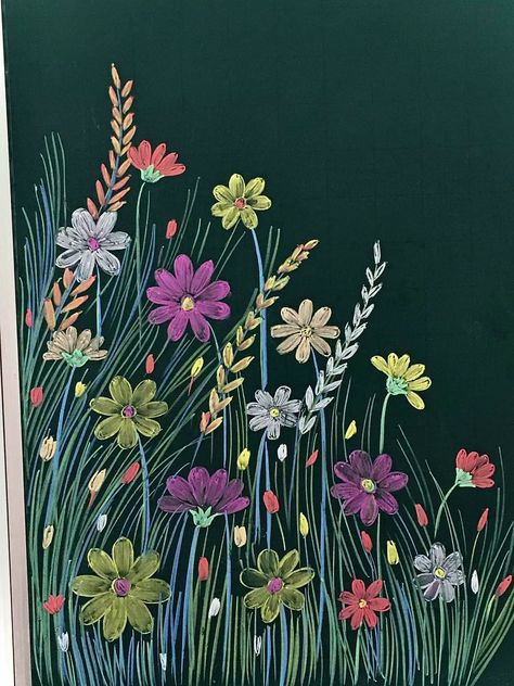 Spring Chalkboard Art, School Chalkboard Art, Summer Chalkboard, Chalk Markers Art, Chalkboard Flowers, Spring Chalkboard, Chalkboard Wall Art, Chalkboard Doodles, Blackboard Art