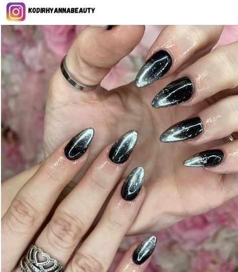 Pewter Nails Design, Nail Design Black And Silver, Silver Gel Nail Designs, Black And White New Years Nails, Silver Nails With Black Tips, Black And Silver Wedding Nails, Black Nails With Silver Tips, Nail Designs Alt, Black And Silver Formal Nails