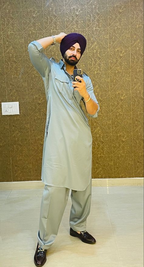 Kurta Pajama Men Punjabi Sardar, Punjabi Kurta Pajama Men Style, Kurta Pajama Men Punjabi, Kurta Pajama Pathani, Pathani Suit For Men, Punjabi Kurta Pajama Men, Pathani Kurta Pajama, Kurta Pajama Design, Pathani Suit