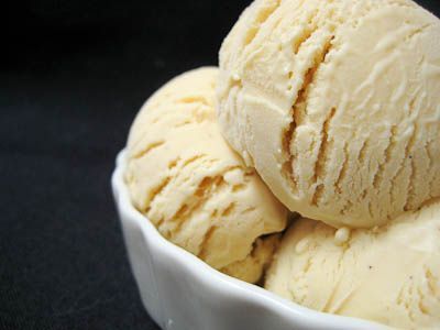 Gradly Vanilla Ice Cream Recipe by GRADLY Low Fat Ice Cream Recipe, Chai Ice Cream, Low Fat Ice Cream, Butterscotch Recipes, Butterscotch Ice Cream, Honey Ice Cream, Vanilla Ice Cream Recipe, Homemade Vanilla Ice Cream, Ice Cream Base