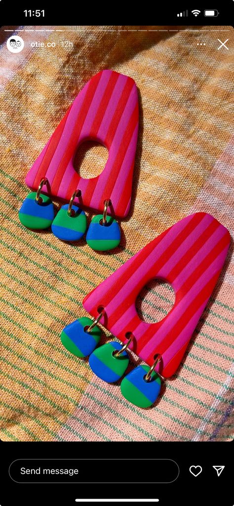 Funky Polymer Clay Earrings, Clay Inspo, Ear Art, Poly Clay, Woven Bracelets, Nail Art Inspiration, Polymer Clay Earrings, Creative Ideas, Clay Earrings