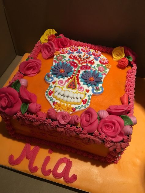 Sugar skull cake … More Choc Fudge Cake, Sugar Skull Birthday, Birthday Cake Pinterest, Sugar Skull Cakes, Day Of The Dead Cake, Spooky Cake, Skull Cake, Birthday Cakes For Teens, 21st Birthday Cakes