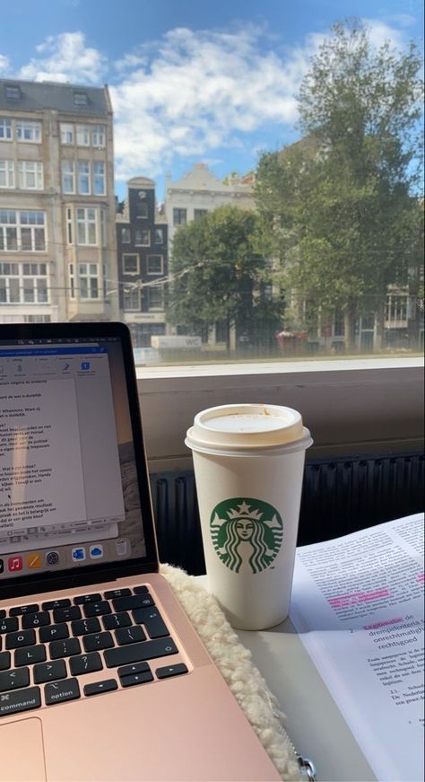 Study With Starbucks, Starbucks While Studying, Starbucks Aesthetic Studying, Starbucks Study Aesthetic, Macbook Aesthetic Study, Macbook Study Aesthetic, Macbook Studying, Study Macbook, Study Life Aesthetic