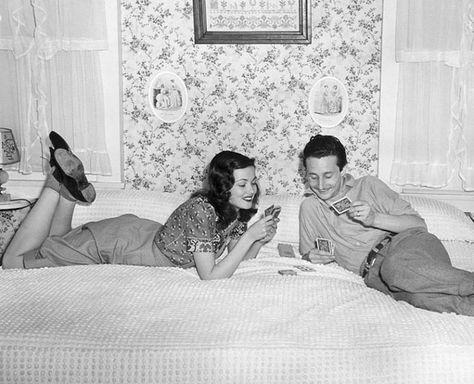 Lovely 1940’s ladies! 💖 • • • #1940s #1940sfashion #1940sstyle #1940svintage #vintage #vintageclothing #vintagestyle #vintagefashion… Punxsutawney Phil, Gene Tierney, University Of Dayton, Kansas State University, Happy Students, Spa Night, Student Services, Oleg Cassini, University Of Oklahoma