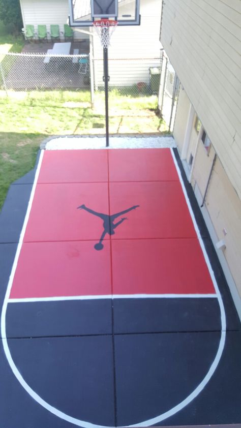 Air Jordan basketball court Painted Basketball Court, Small Basketball Court, Diy Basketball Court, Backyard Court, Basketball Court Backyard, Backyard Basketball, Home Exterior Makeover, Diy Blocks, Phone Wallpaper Pink