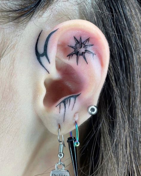 #eartat Black Ear Tattoo, Goth Ear Tattoo, Spiderweb Ear Tattoo, Men Ear Tattoo, Simple Ear Tattoos, Helix Tattoo Ideas, Small Ear Tattoos, Viking Ear Tattoo, Cartilage Tattoo