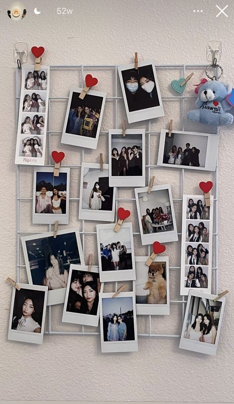 Room With Polaroid Pictures, Polaroid Home Decor, Polaroids In Room, Instax Photos Ideas Room Decor, Hanging Polaroid Pictures, Polaroid Room Decor, Polaroid Room, Photowall Ideas, Hiasan Bilik Tidur