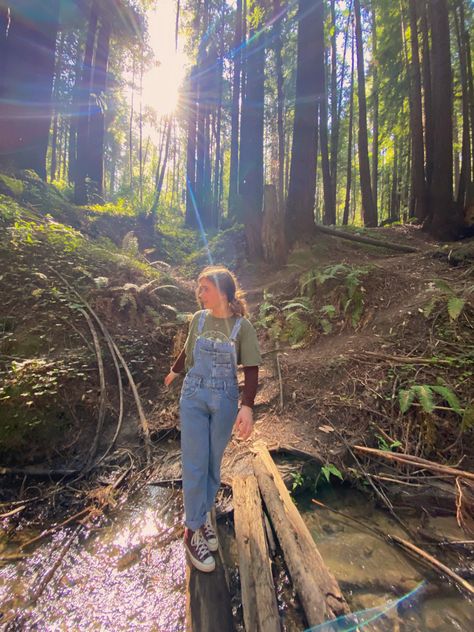 Chase Aesthetic, Granola Fits, Fall Hiking Outfit, Granola Girl Outfits, Granola Outfits, Surfergirl Style, Granola Style, Granola Aesthetic, Granola Girl Aesthetic