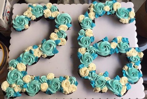 26 Cupcake Cake Number, Cupcake Number Cake Pull Apart, Number Cupcake Cake Pull Apart, Number Cupcakes, Cupcake Template, 19th Birthday Cakes, Number Birthday Cakes, Pull Apart Cupcake Cake, Cake Pulls