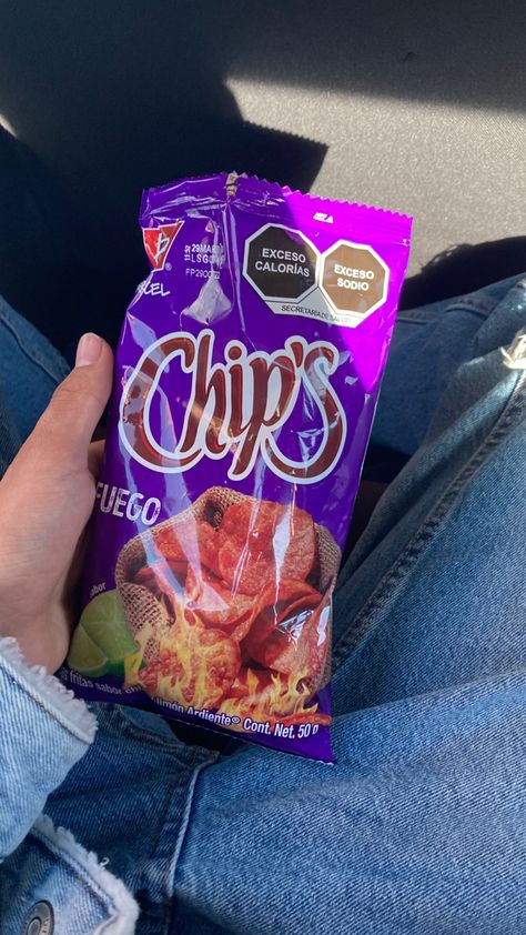 Papas Chips, Birthday Girl, Secret Santa, Girl Birthday, Yummy Food, Chips, Snacks, Collage, Purple