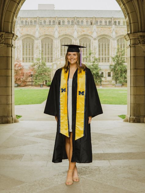 UofM Grad Pics | University of Michigan Graduation Picture | University of Michigan Senior Photos | Senior Photo Inspo | Senior Photo Inspiration | Senior Photo Ideas Umich Graduation Photos, University Of Michigan Graduation, Boy Graduation Pictures, Senior Photo Inspiration, Senior Pictures Dresses, Senior Photo Ideas, Boy Graduation, School Pics, College Graduation Photos