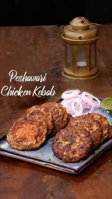 Nonveg Snacks, Kebab Chicken, Chapli Kabab, Tomato Slice, Chicken Starter, Garam Masala Powder, Chicken Mince, Minced Chicken, Minced Chicken Recipes