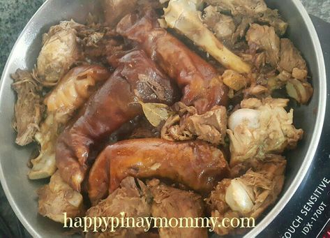 Bisaya Recipe, Lechon Paksiw, Lechon Paksiw Recipe, Lechon Recipe, Pinoy Recipes, Philippines Food, Pinoy Food, Who Am I, Filipino Recipes