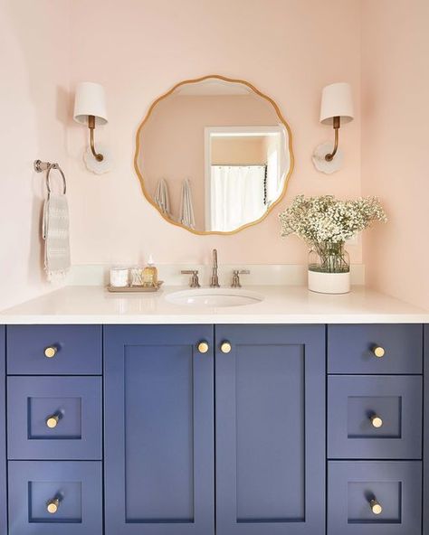 Powder Room Colors, Navy Vanity, Blush Bathroom, Navy Bathroom Decor, Peach Bathroom, Navy Blue Bathrooms, Girl Bathroom, Beach Style Bathroom, Navy Bathroom