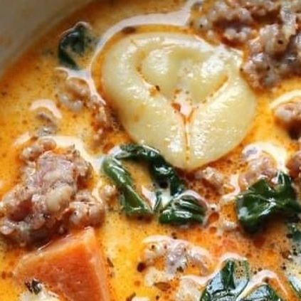 Julia | Food Blogger on Instagram: "🍂ONE-POT Creamy Sausage Tortellini Soup with Spinach and Sweet Potatoes (or Carrots, Yams, or Butternut Squash).🍂

𝐂𝐋𝐈𝐂𝐊𝐀𝐁𝐋𝐄 𝐑𝐄𝐂𝐈𝐏𝐄 𝐈𝐍 𝐁𝐈𝐎 𝐇𝐄𝐑𝐄: @juliasalbumblog

👉 𝐎𝐫, 𝐂𝐨𝐦𝐦𝐞𝐧𝐭 SOUP 𝐭𝐨 𝐠𝐞𝐭 𝐓𝐇𝐄 𝐂𝐋𝐈𝐂𝐊𝐀𝐁𝐋𝐄 𝐑𝐄𝐂𝐈𝐏𝐄 𝐬𝐞𝐧𝐭 𝐭𝐨 𝐲𝐨𝐮𝐫 𝐃𝐌.

👉 𝐑𝐄𝐂𝐈𝐏𝐄: https://juliasalbum.com/sausage-tortellini-soup/"