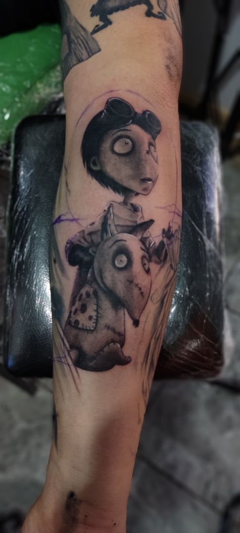 9 Movie Tattoo, Frankenweenie Tattoo, Tim Burton Tattoo, Movie Tattoo, Tattoos For Black Skin, Ink Ideas, Design Drawings, Tattoo Design Drawings, Tim Burton