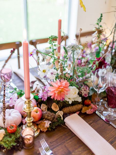 Pumpkin Styling, Romantic Wedding Table Settings, Romantic Wedding Table Decor, Pink Blush Wedding, Millbridge Court, Modern Luxury Wedding, Berry Flowers, Wedding Venue Barn, Pink Dahlias