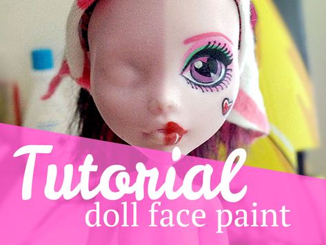 Barbie Doll Hairstyles, Grace Flower, Doll Repaint Tutorial, Doll Face Makeup, Doll Restoration, Embroidered Doll, Painting Faces, Doll Face Paint, Drawing Tutorial Face