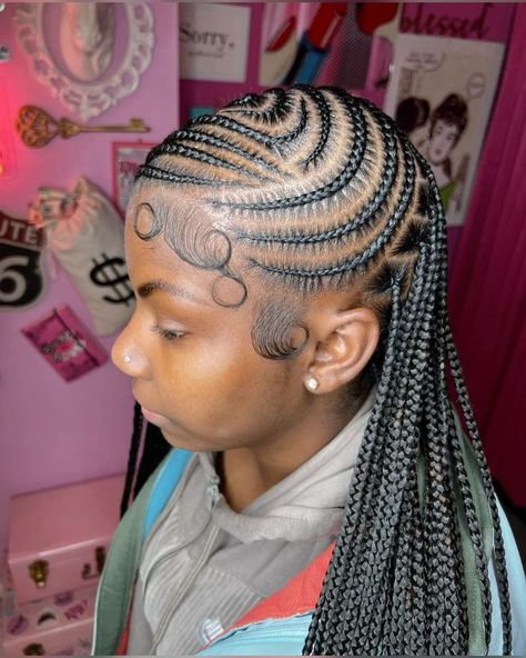 Lemonade Hairstyle, Canerow Hairstyles, Hair Braid Designs, Latest Hair Braids, Cornrows Natural Hair, Lemonade Braids Hairstyles, Lemonade Braids, Short Box Braids Hairstyles, Braided Hairstyles For Black Women Cornrows