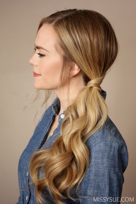 Low ponytails have definitely been my go-to hairstyle lately. They’re a quick way to get your hair out of the way especially when little baby hands are within reach. After the third day in a row however, they can quickly start to feel boring and… Side Ponytail Wedding, Bridesmaid Hair Side, Dutch Braid Ponytail, Side Ponytail Hairstyles, Side Ponytails, Side Updo, Side Ponytail, Natural Hair Updo, Low Ponytail