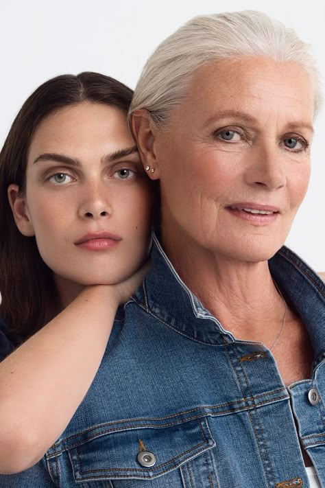 Pia Gronning, Mom Daughter Photography, Age Photography, Mother Daughter Poses, Top Modeling Agencies, Mother Daughter Photoshoot, Daughter Photoshoot, Mother Daughter Photos, Family Portrait Poses