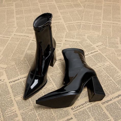 2024 Hot Sale Shoes Female Zipper Winter Women's Boots Pointed Toe Solid Plus Velvet Warm Short Fall High Heels, Classy Boots For Women, Ankle Boots Aesthetic, Chunky Heel Boots Outfit, Elegant Winter Shoes, Trendy Boots For Women, Comfy Boots, Comfy Heels, Pointed Boots