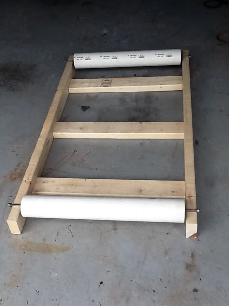 My homade carpet mill build - Pitbulls : Go Pitbull Dog Forums Dog Carpet Mill, Carpet Mill For Dogs, Diy Dog Treadmill, Diy Treadmill, Dog Treadmill, Dog Training Tools, Diy Dog Crate, Diy Dog Toys, Teddy Dog