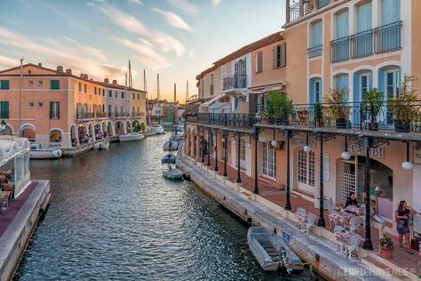 Port Grimaud - New Town on the Iconic French Riviera in France | Places To See In Your Lifetime French Bordeaux, French Villages, Villages In France, Saint Maximin, Beautiful Europe, Boat Service, Terrace Restaurant, Fisherman Style, Seaside Town