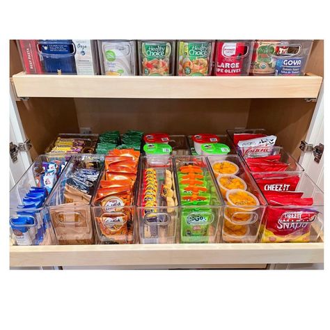 30 Cabinet Storage Ideas to Refresh Your Kitchen Cabinet Storage Ideas, Crowded Kitchen, Ideas For Organizing, Kids Cabinet, Snack Organizer, Fridge Shelves, Pantry Organizers, Kitchen Drawer Organization, Kitchen Organisation