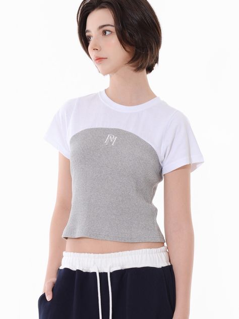 Editor's notesKnit Top Layered Tee by PIECEMAKER is crafted from a combination of cotton and ribbed knit fabric. It features a unique design resembling a knitted tube top layered over a traditional T-shirt. The front of the T-shirt showcases a classic logo embroidery. The design is simple yet interesting  adding an element of style without being dull.- Simple yet stylish design- Casual mood- Embroidered logo on the front- Versatile itemMeasurements(in.)ONE SIZE- Length: 18.50 in.- Shoulder: 11.6 Eyelet Top, Elements Of Style, Tee Outfit, Classic Logo, Logo Embroidery, Embroidery Logo, Comfy Outfits, Tube Top, Stylish Design