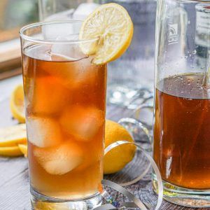 Keto Long Island Iced Tea Cocktail Lipton Iced Tea Recipe, Strawberry Refresher Recipe, Long Island Iced Tea Recipe, Long Island Tea, Long Island Iced Tea Cocktail, Keto Beverages, Unsweetened Iced Tea, Homemade Iced Tea, Green Tea Lemonade