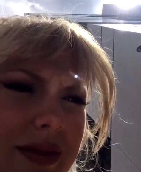 Taylor Swift Side Eye, Taylor Swift Side Profile, Taylor Swift Reaction Pics, 2022 Taylor Swift, Haunted Hallway, Era Tour, Teaching Quotes, Estilo Taylor Swift, Reaction Memes