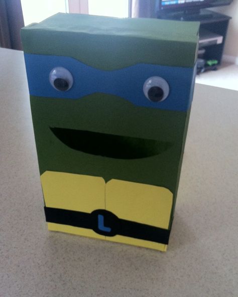 Ninja turtle valentines day box for cards diy valentines box diy valentines craft teenage mutant ninja turtles Valentine Boxes For School, Diy Valentines Box, Kids Valentine Boxes, Valentines Bricolage, Valentine Card Box, Monster Valentines, Owl Valentines, Valentines Box, Valentine Mailbox