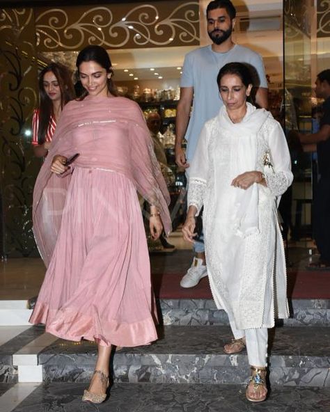 Deepika Padukone goes wedding shopping with her mother? These PHOTOS say it all! @pinkvilla 😍 . . #deepikapadukone #deepee #weddingbells… Punjabi Dresses, Deepika Padukone Style, Wedding Shopping, Indian Designer Suits, Beautiful Sarees, Casual Indian Fashion, Traditional Indian Outfits, Kurta Designs Women, Dress Indian Style