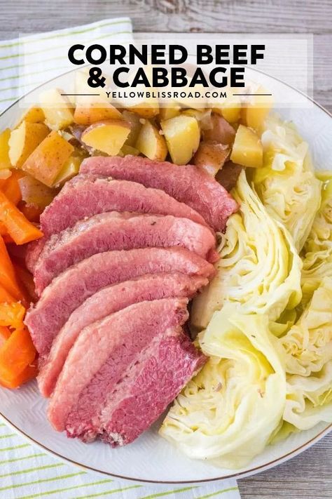 There's nothing that tastes better on St. Patrick's Day than a big platter filled with my favorite Corned Beef and Cabbage Recipe! #stpatricksday #cornedbeef #irishfood via @yellowblissroad Corned Beef And Cabbage Recipe, Beef And Cabbage Recipe, Crock Pot Corned Beef, Slow Cooker Corned Beef, Cooking Corned Beef, Lazy Lasagna, Corn Beef, Carrots Potatoes, Corned Beef And Cabbage