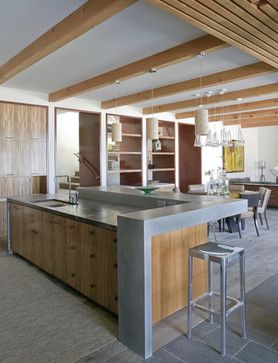 Kitchen Island Raised Bar, Kitchen Corner Units, Contemporary Kitchen Island, Beach Style Kitchen, Recessed Shelves, Kitchen Island Bar, Breakfast Bar Kitchen, Modern Kitchen Island, Kitchen And Dining Room