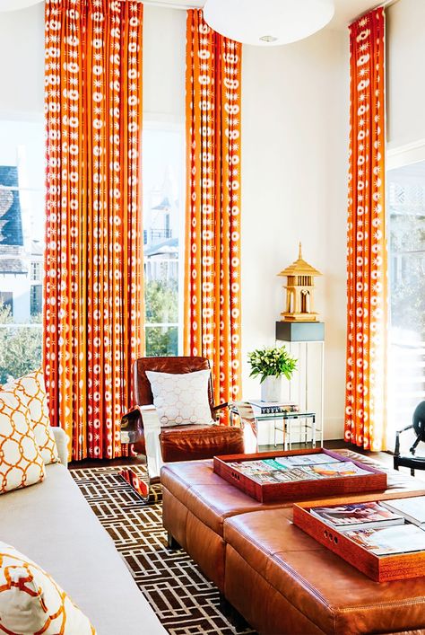 Living Room Curtain Ideas, Room Curtain Ideas, Living Room Curtain, Orange Curtains, Living Room Drapes, Curtain Styles, Plain Curtains, Living Room Orange, Simple Curtains