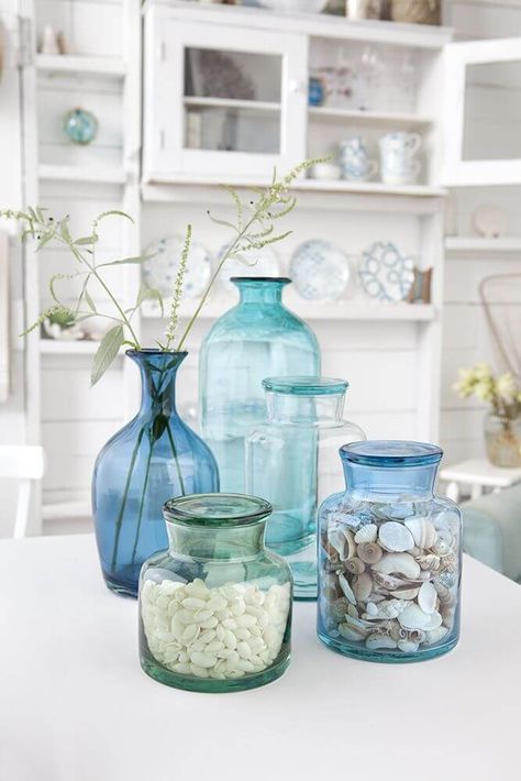 Blue Glass Collections Make For An Easy Update Strand Decor, Styl Hampton, Deco Marine, Cottage Coastal, Beachy Decor, Coastal Living Rooms, Coastal Bedrooms, Glass Centerpieces, Beach House Interior