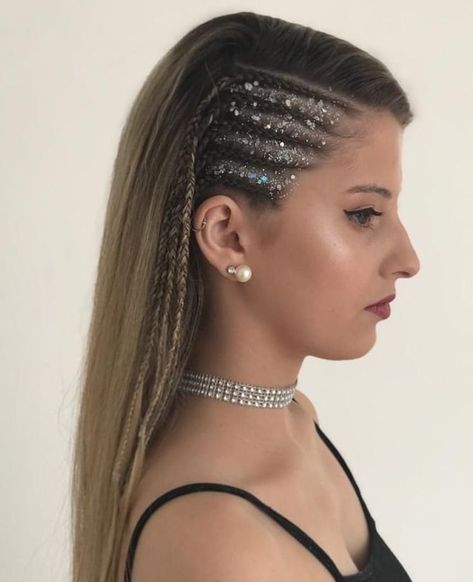 Hairstyles With Glitter Roots, Color Guard Hair, Side Head Braid, Glitter Hairstyles, Soft Bouncy Curls, Head Braid, Christmas Hairstyle, Plant Styling, Rave Hair