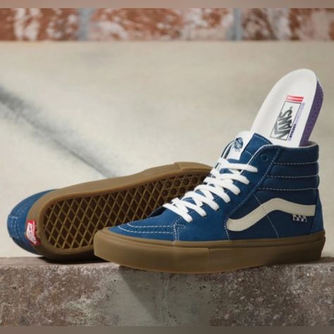 Vans Skate Sk8-Hi *Nwt In Box* Color: Dark Denim/ Suede Gum Size: 11.0 Men's/ 12.5 Women's Pop Cush Extra Laces In Dark Denim Skateboarding Shoes Sku: Vn0a5fccddn Shoe Organization, Vans Outfit, Vans Store, Vans Skate, Clothing Casual, High Top Vans, Sk8 Hi, Trendy Sneakers, Vans Sneakers