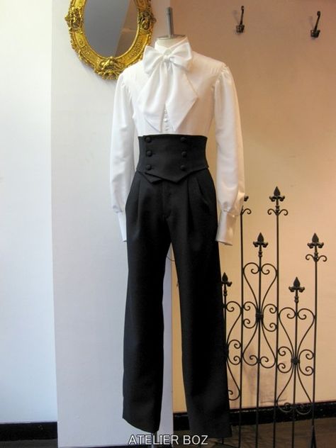 Victorian Outfits Female, Prince Clothing Aesthetic, White Victorian Suit, Modern Prince Outfit, Fancy Outfits For Men, Prince Outfit Ideas, Victorian Era Suit, Prince Aesthetic Outfit, Male Victorian Clothing