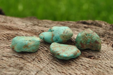 Copper Mineral, White Buffalo Turquoise, Corporate Fashion, Diy Chicken Coop, Chicken Diy, Real Turquoise, African Turquoise, Diy Backdrop, Sleeping Beauty Turquoise