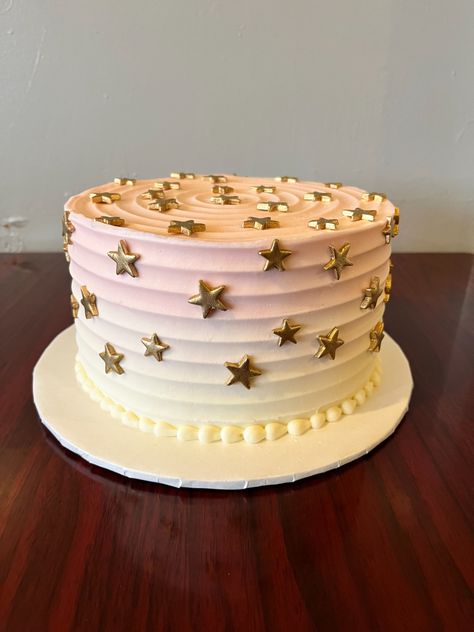 Princess Leia Birthday Cake, Star Cake Birthday, Princess Leia Cake, Star Themed Cake, Birthday Cake With Gold, Star Shaped Cake, Ombre Birthday Cake, School Cakes, 6th Birthday Girls