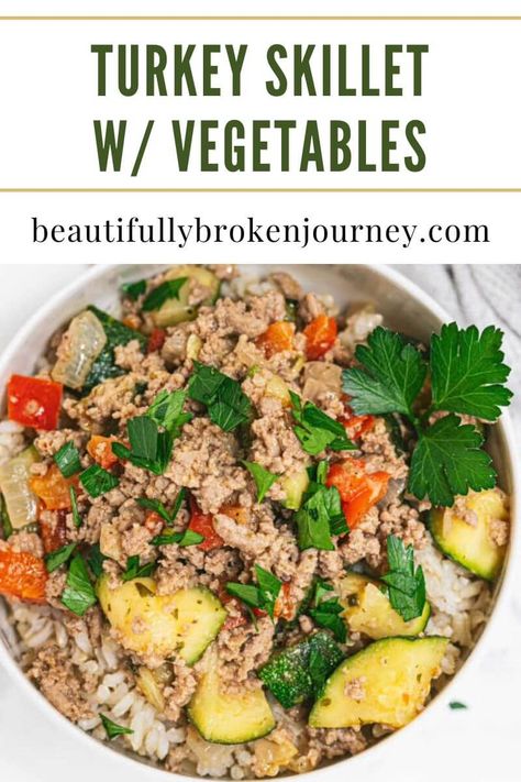 Ground Turkey Skillet, Turkey Skillet, Ground Turkey Recipes Easy, Gluten Free Turkey, Healthy Food Habits, Beautifully Broken, Gluten And Dairy Free, Allergy Free Recipes, Supper Recipes