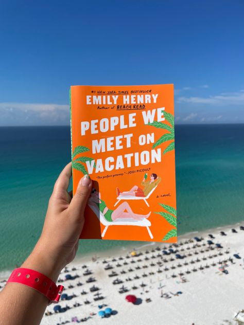 People We Meet On Vacation Book Cover, People We Met On Vacation, People We Meet On Vacation, Henry Emily, Beach Reads, Emily Henry, Cute Romance, Books Aesthetic, Insta Pics