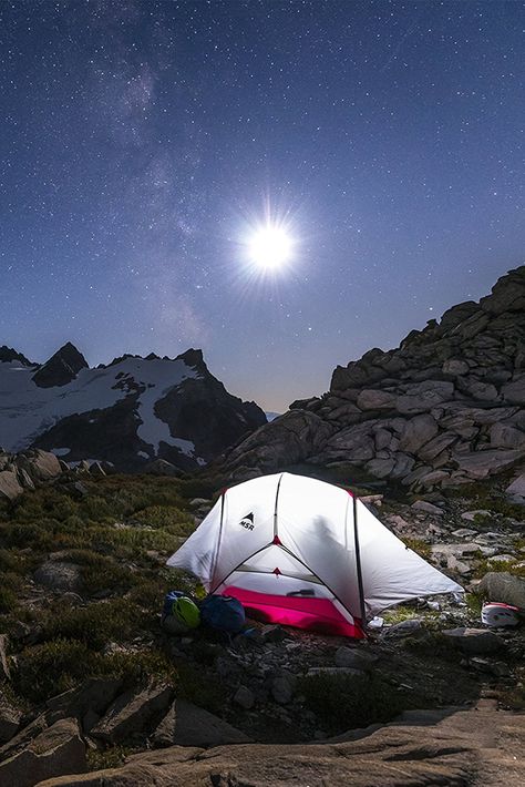 One Person Tent, Two Person Tent, Wild Camping, Lightweight Tent, Backcountry Camping, Camping Aesthetic, Hiking National Parks, Camping Set, Hubba Hubba