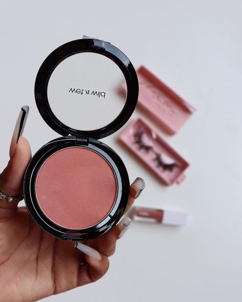 Wet N Wild Blush, Wet And Wild, Beauty Aesthetic, Wet N Wild, Blush Makeup, You Make Me, Content Creator, Makeup Looks, Blush