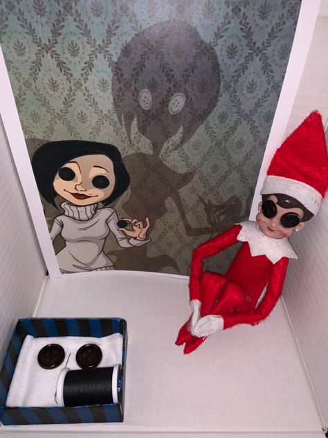 Creepy Elf On The Shelf Ideas, Elf On The Shelf Horror Ideas, Horror Elf On The Shelf, Spooky Elf On The Shelf, Creepy Elf On The Shelf, Scary Elf On The Shelf, Bad Elf On The Shelf Ideas, Adult Elf On The Shelf Ideas, Elf On The Shelf Pet Ideas